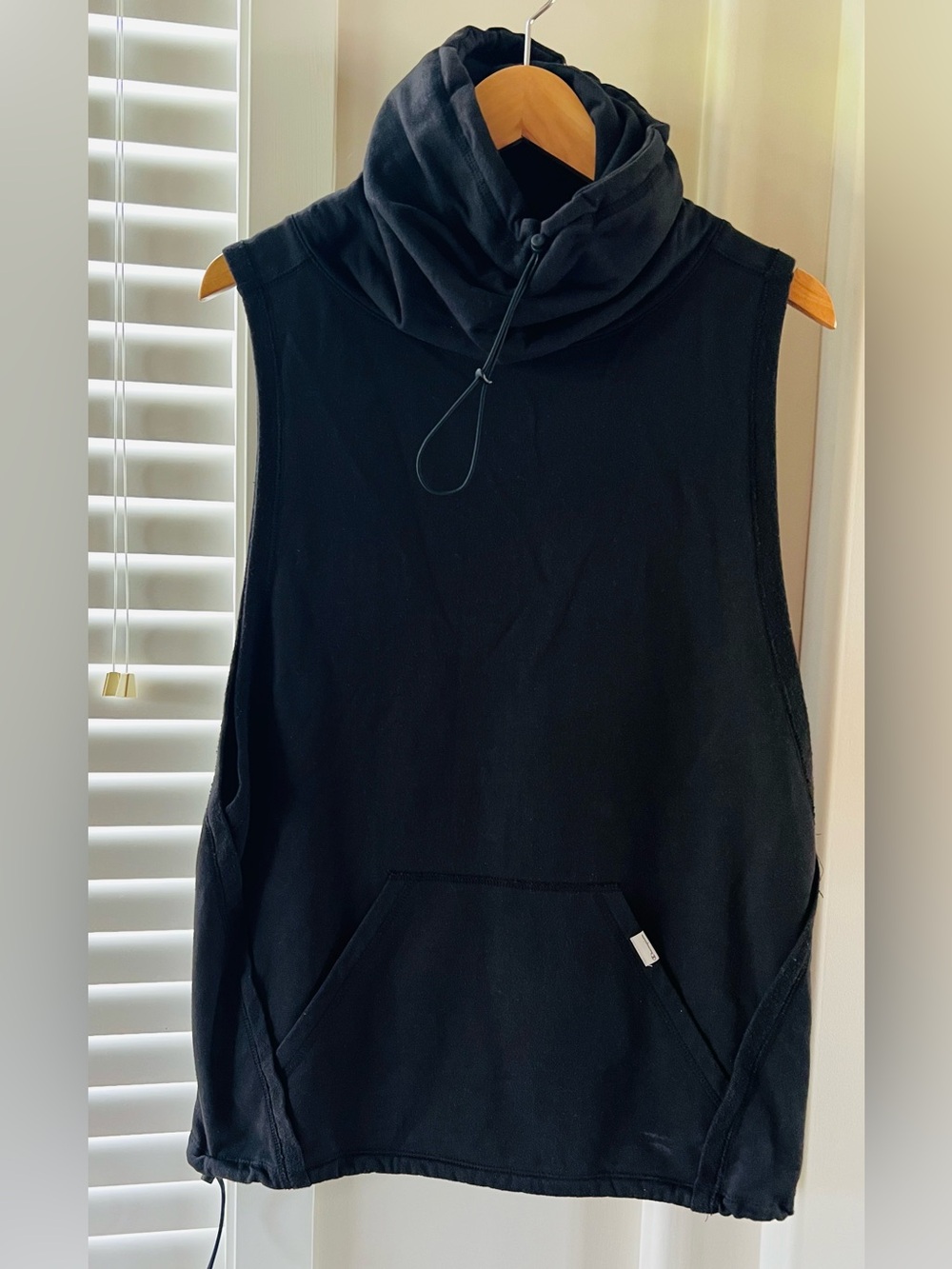 Champion Black Funnel-Neck Sleeveless Tank - Medium-Black